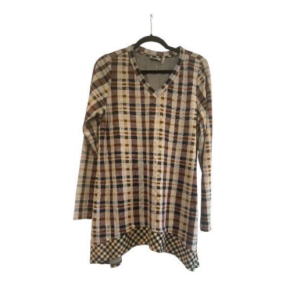LOGO by Lori Goldstein Tops - LOGO by Lori Goldstein Mixed Plaid V-neck Knit Tunic Top Evergreen Combo L